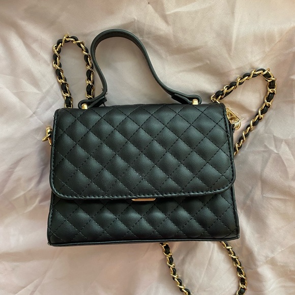 Aldo Black Small Purse - Picture 2 of 6